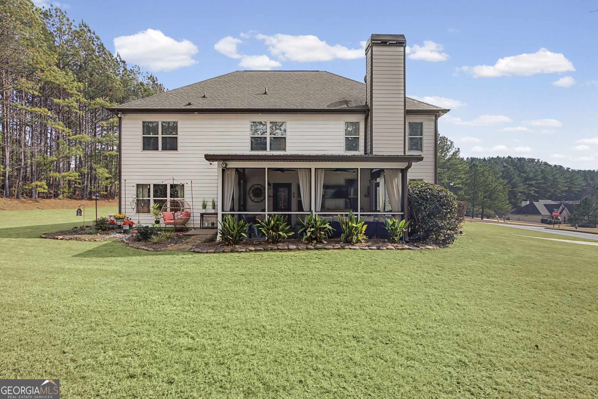 7 Harris Court Newnan, GA 30263 - Photo 46 of 64 a front view of house with yard and green space