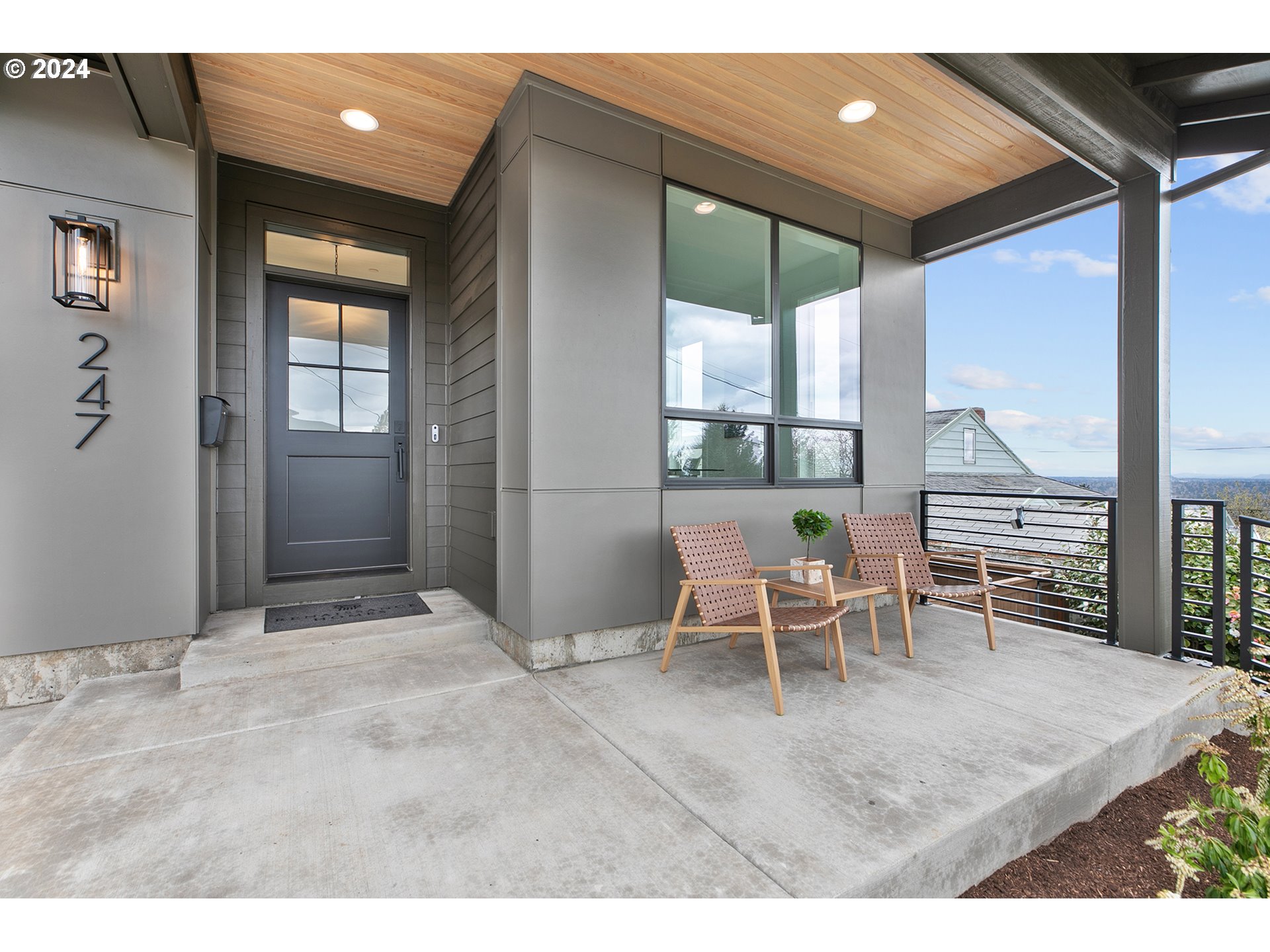 247 Southwest California Street Portland, OR 97219 - Photo 2 of 48 Gallery Image 2
