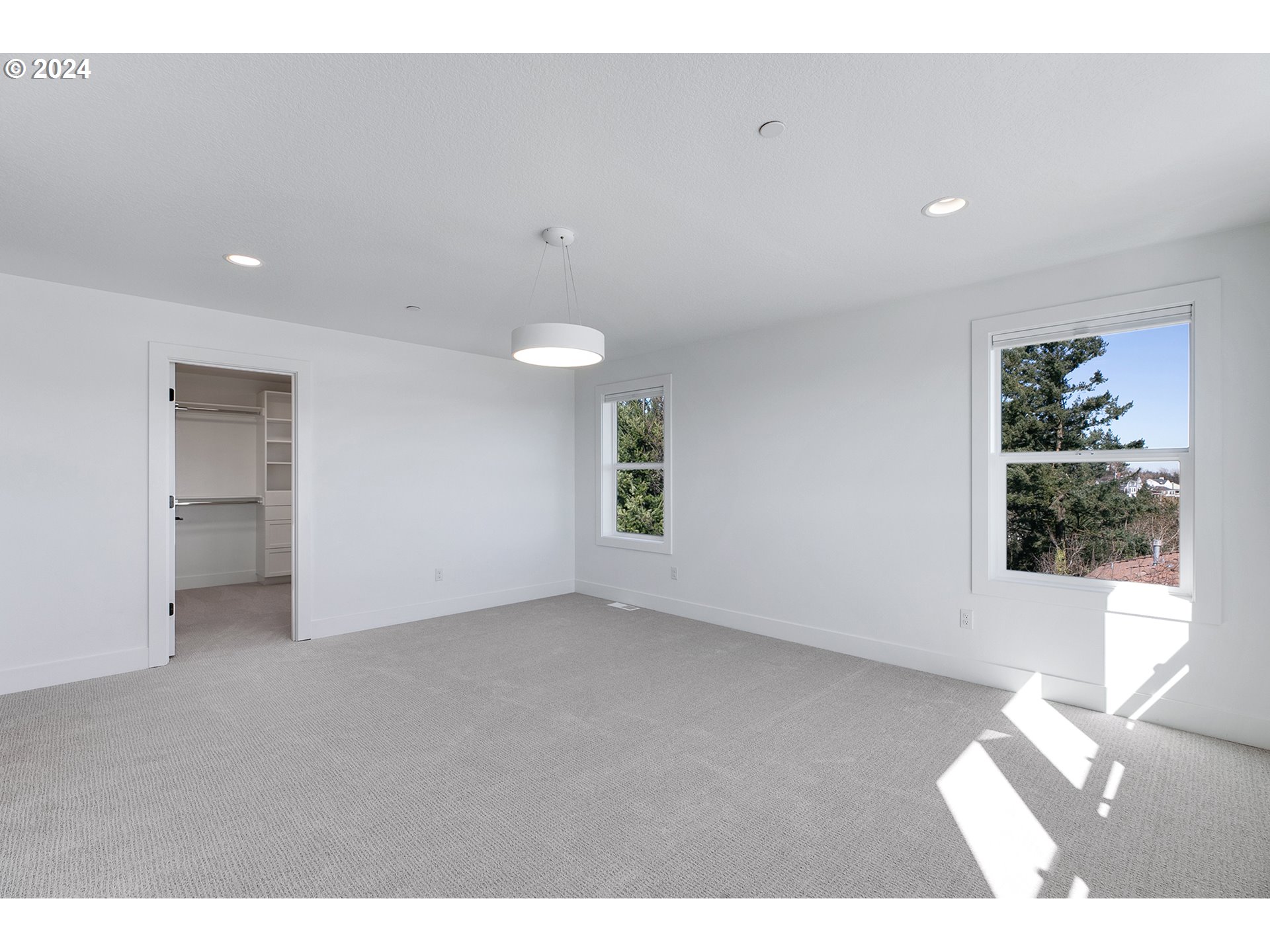 247 Southwest California Street Portland, OR 97219 - Photo 32 of 48 Gallery Image 32