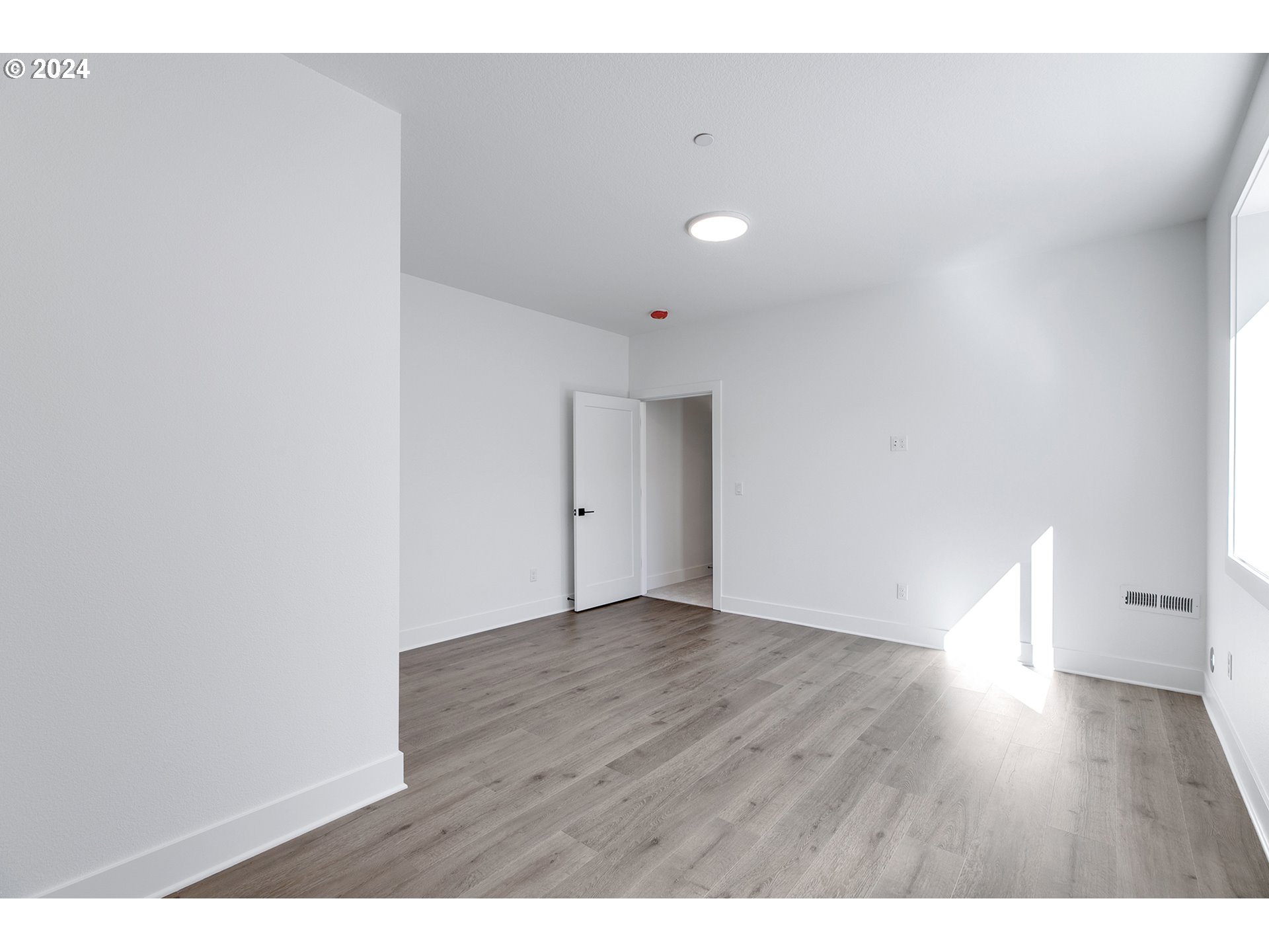 247 Southwest California Street Portland, OR 97219 - Photo 42 of 48 Gallery Image 42
