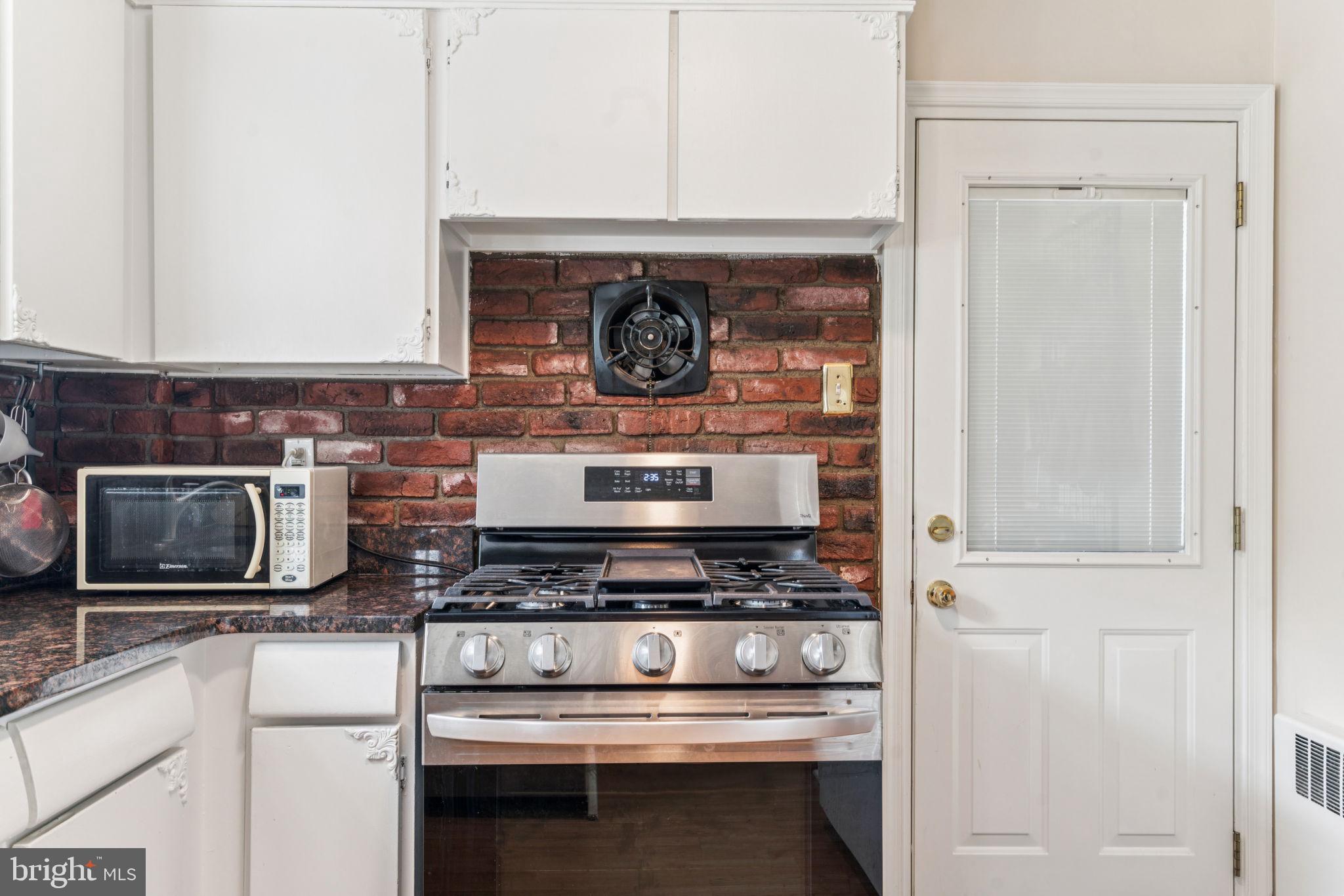 6768 Stenton Avenue Philadelphia, PA 19119 - Photo 19 of 76