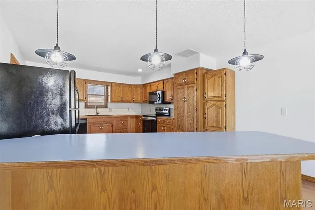 $295,000 | 1208 North Hubbard Avenue, Mountain Grove, MO 65711