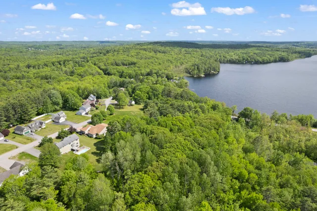 $82,000 | 18 Waters Edge Drive, Lewiston, ME 04240