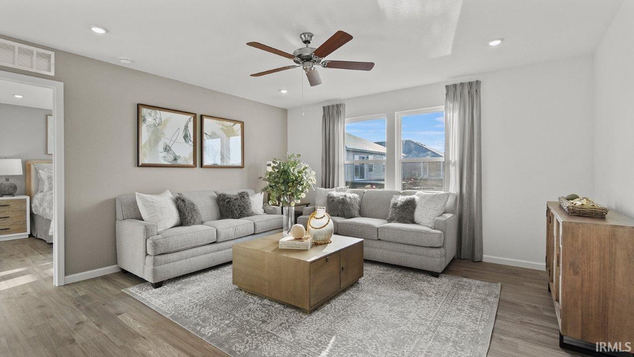 12894 Rey Cove Fort Wayne, IN 46818 - Photo 3 of 27