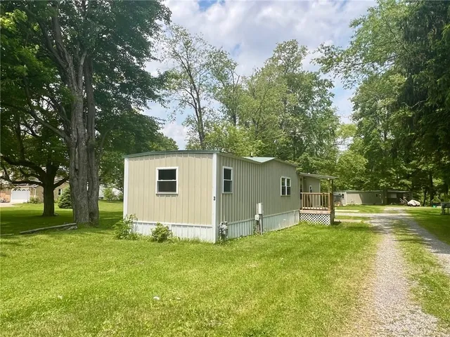 $107,500 | 25 Coolspring Street, Mercer, PA 16137