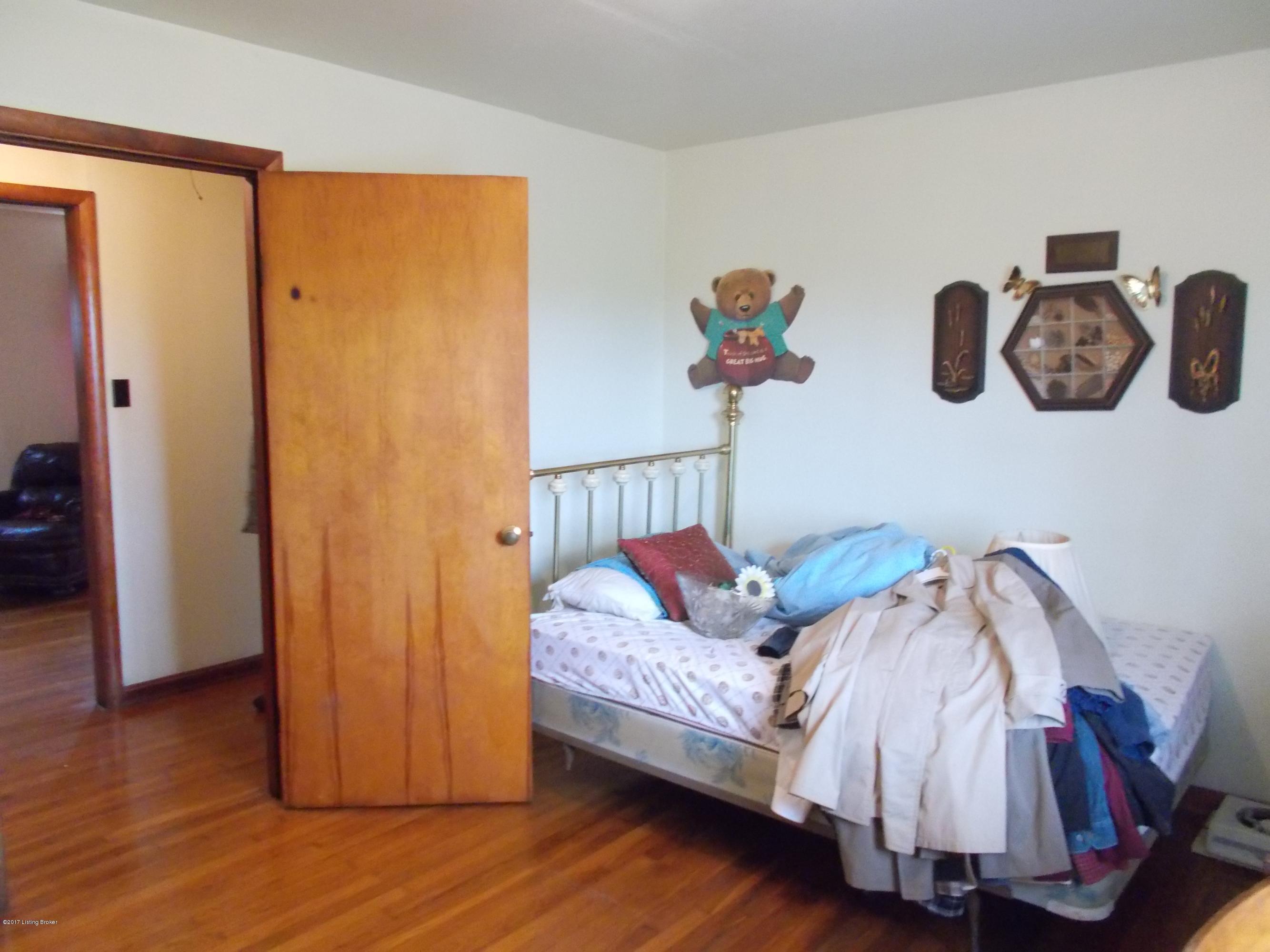 570 Jackson Road New Castle, KY 40050 - Photo 19 of 40 Bedroom 2