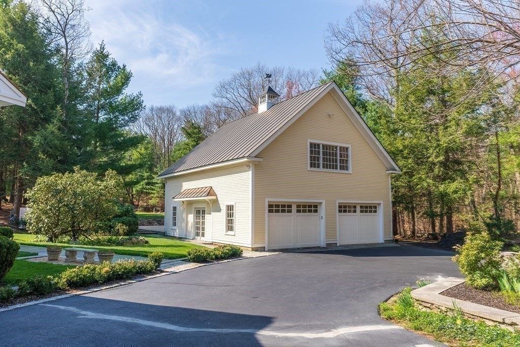 267 Dedham Street Dover, MA 02030 - Photo 34 of 42