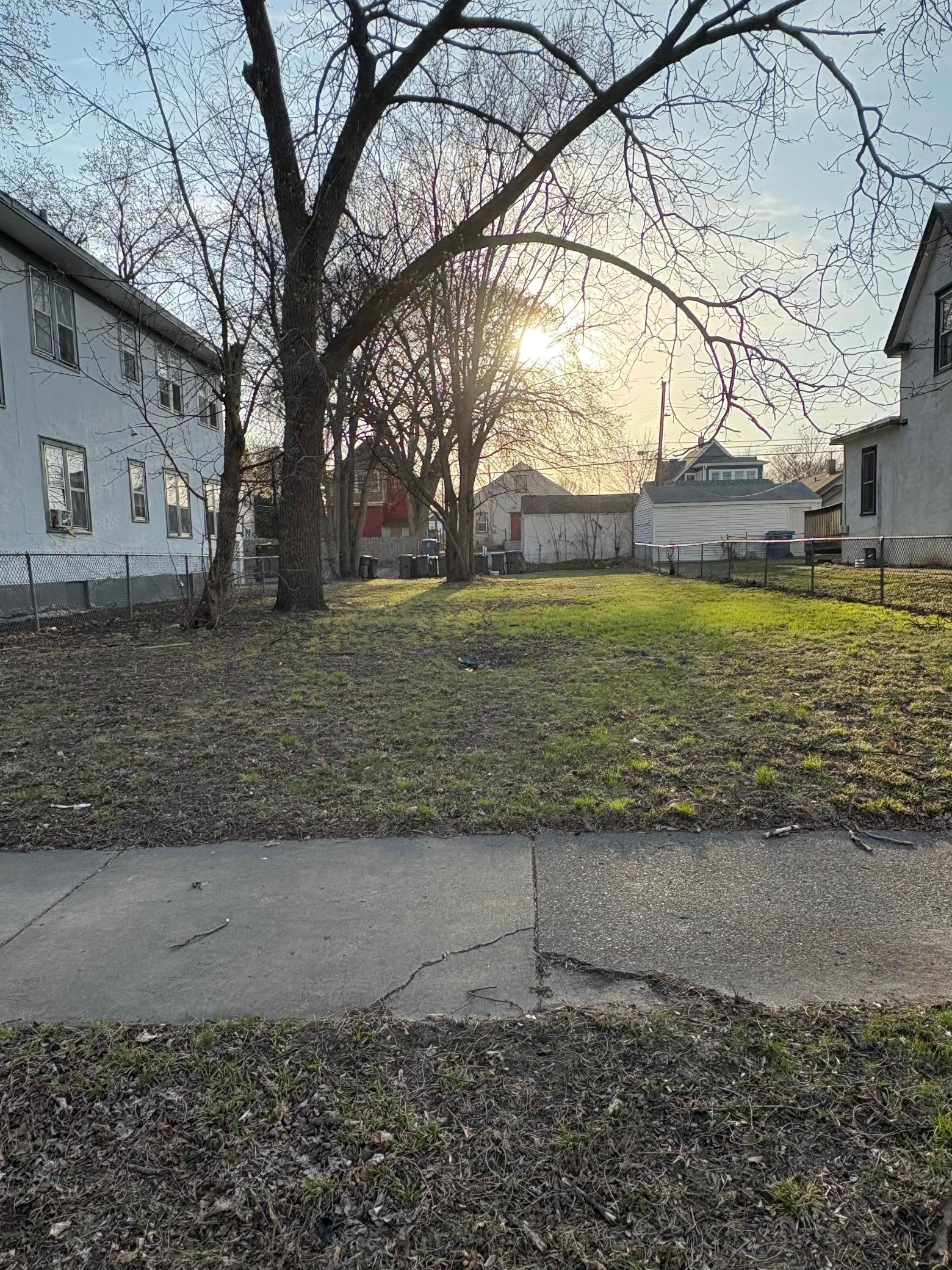 1519 North Oliver Avenue Minneapolis, MN 55411 - Photo 2 of 8