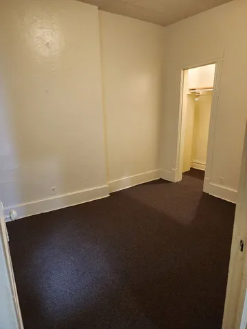 $1,100 | 6527 South Kimbark Avenue, Unit 1F, Chicago, IL 60637