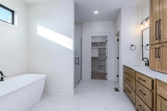 $692,100 | 1628 East 63 Road, Lecompton, KS 66050