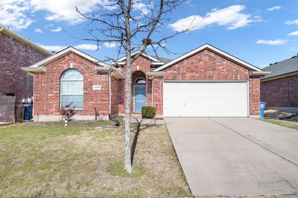 $2,350 | 14536 Crystal Lake Drive, Little Elm, TX 75068