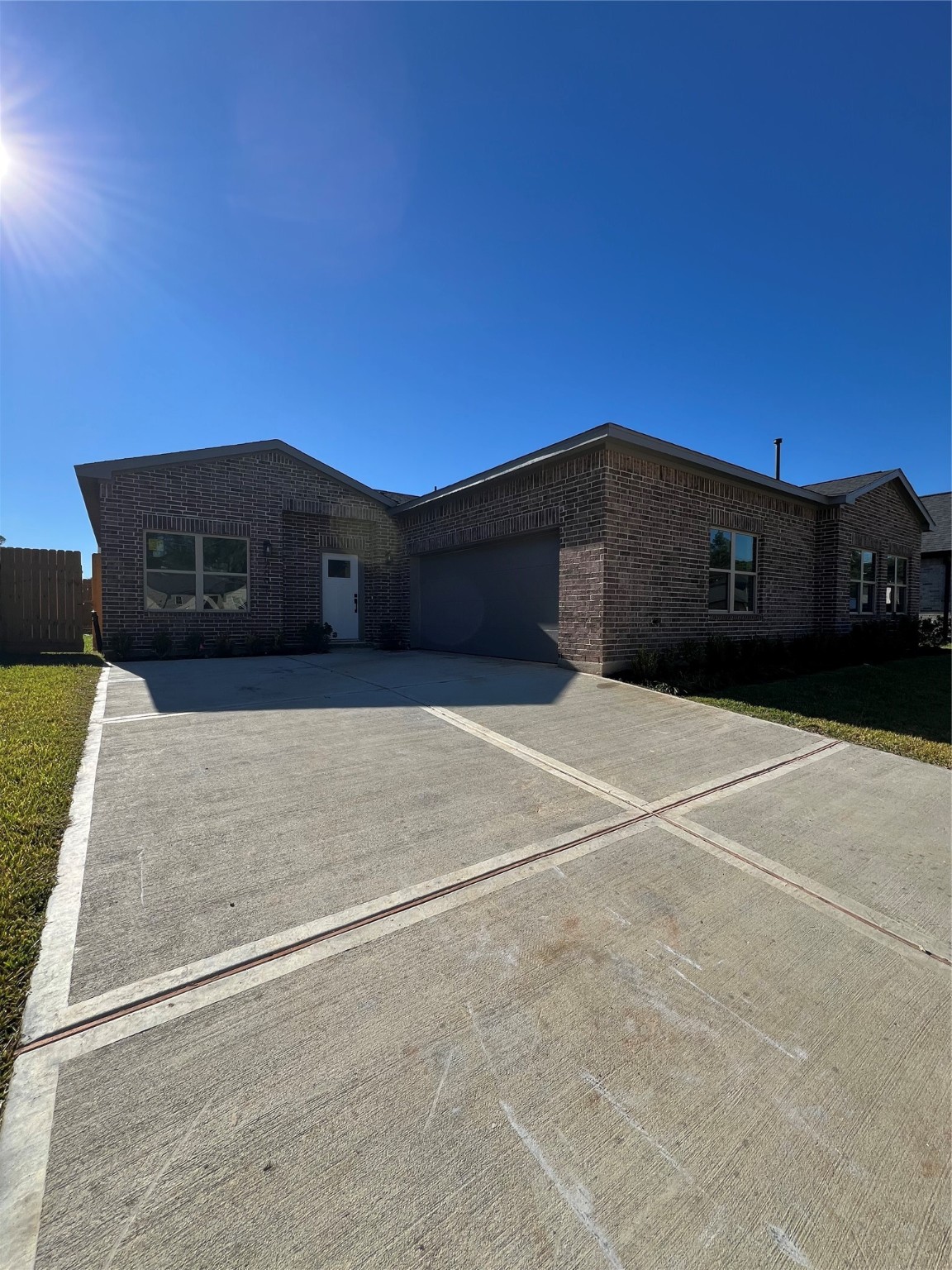 2607 Piemonte Avenue Cir Spring Spring, TX 77388 - Photo 2 of 18