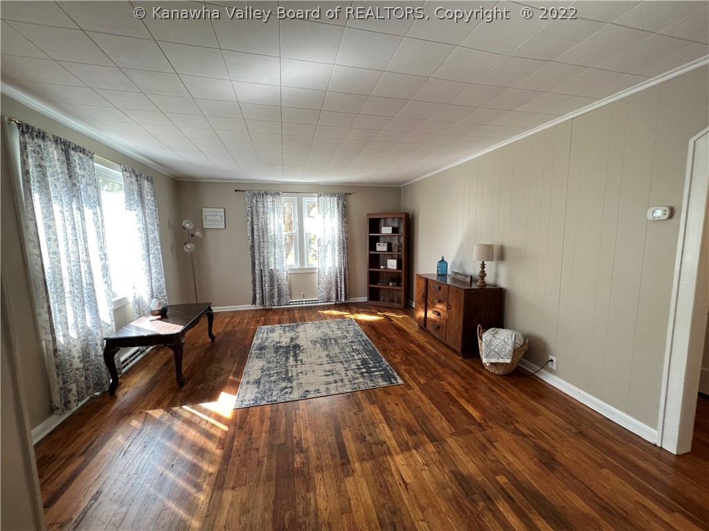 437 Ripley Road Point Pleasant, WV 25550 - Photo 7 of 29 Living room