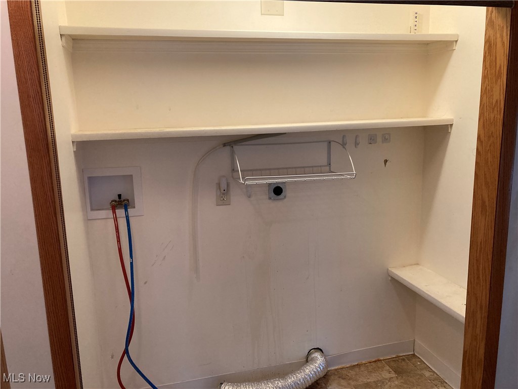 2547 Mayfair Road Akron, OH 44312 - Photo 18 of 50 Clothes washing area featuring hookup for a washing machine and electric dryer hookup