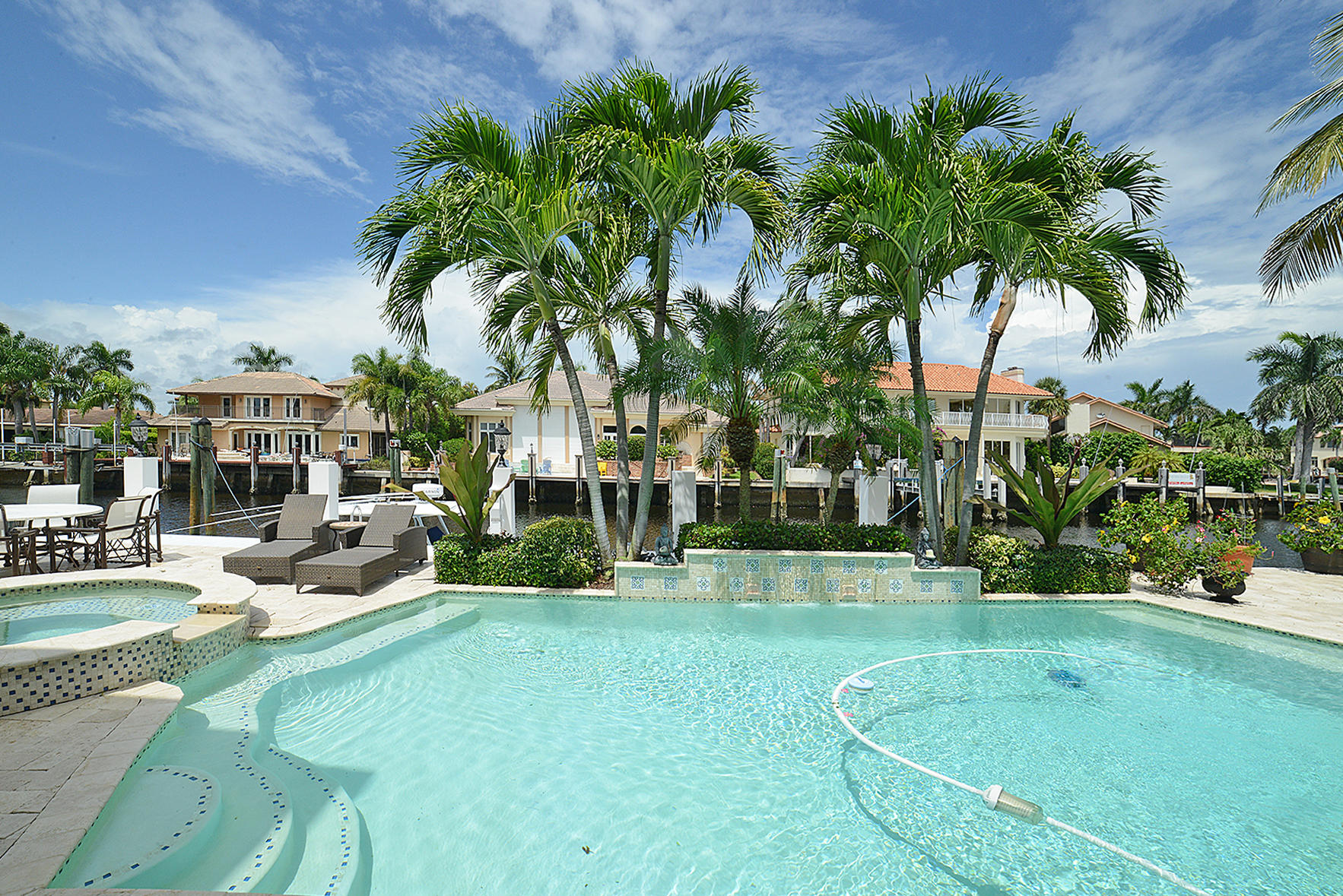 955 Iris Drive Delray Beach, FL 33483 - Photo 18 of 32 Pool