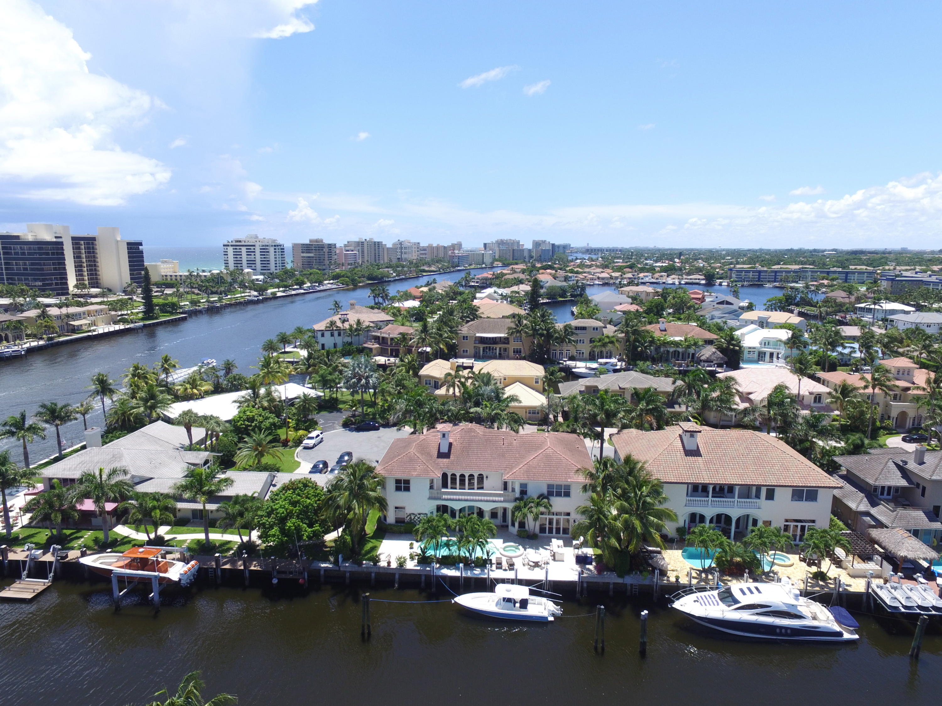 955 Iris Drive Delray Beach, FL 33483 - Photo 22 of 32 Back View