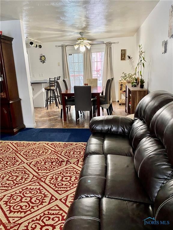 4306 Foxchapel Road Toledo, OH 43607 - Photo 3 of 34 Gallery Image 3