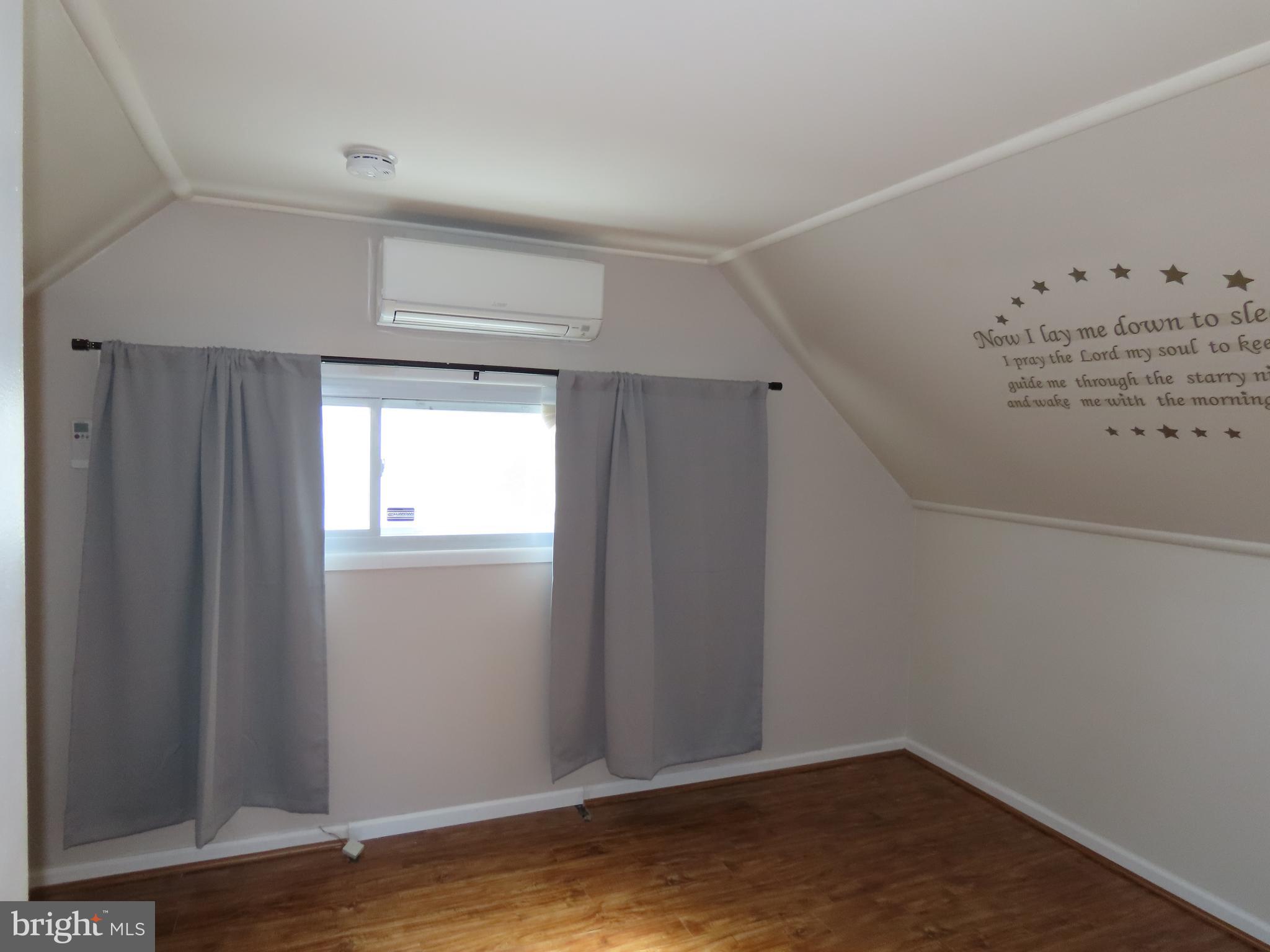 17 Indigo Road Levittown, PA 19057 - Photo 15 of 16 Gallery Image 15