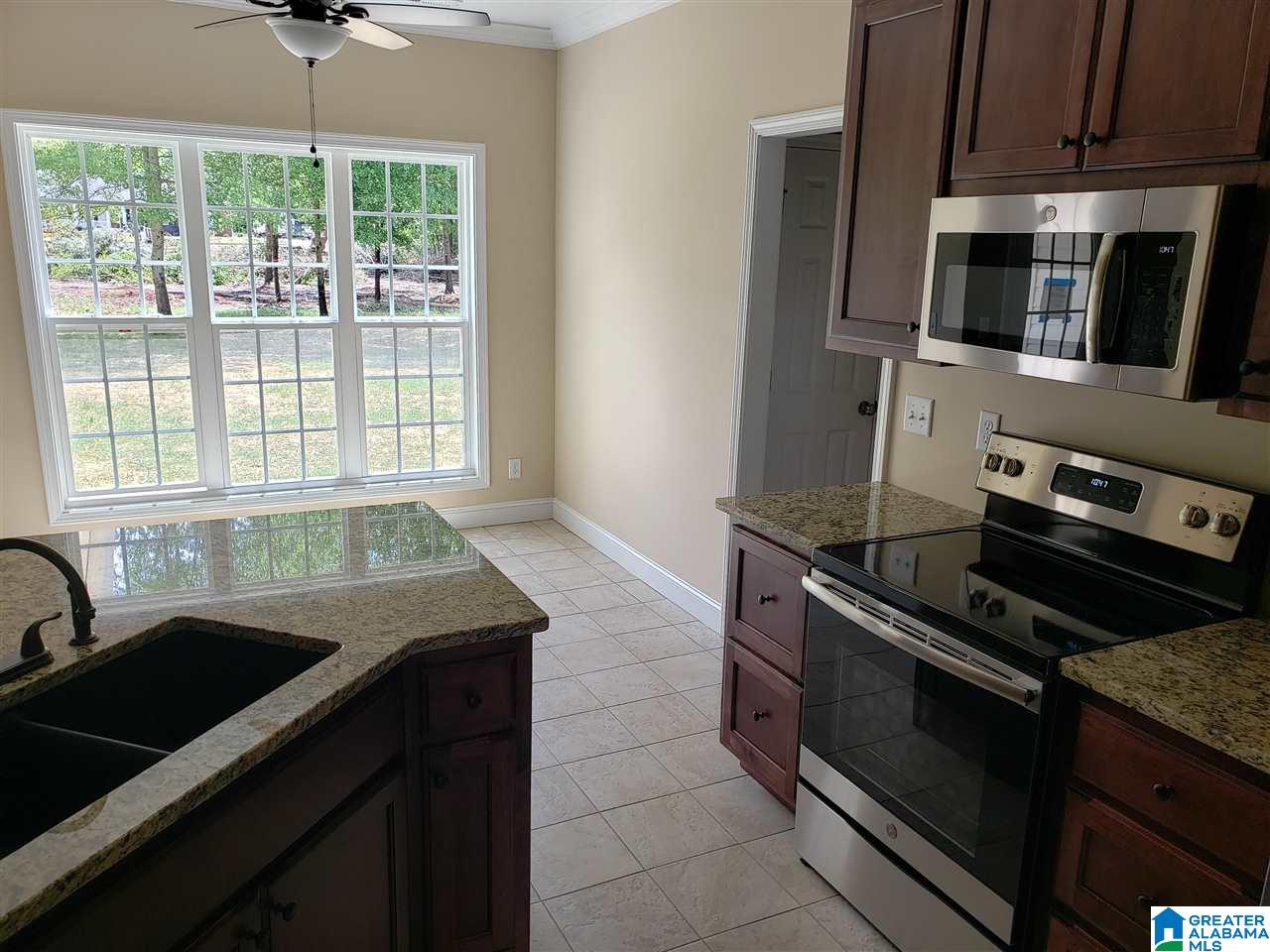 1002 Jackson Way Southwest Jacksonville, AL 36265 - Photo 6 of 16