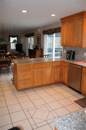 8 Moccasin Path Natick, MA 01760 - Photo 7 of 11 Gallery Image 7