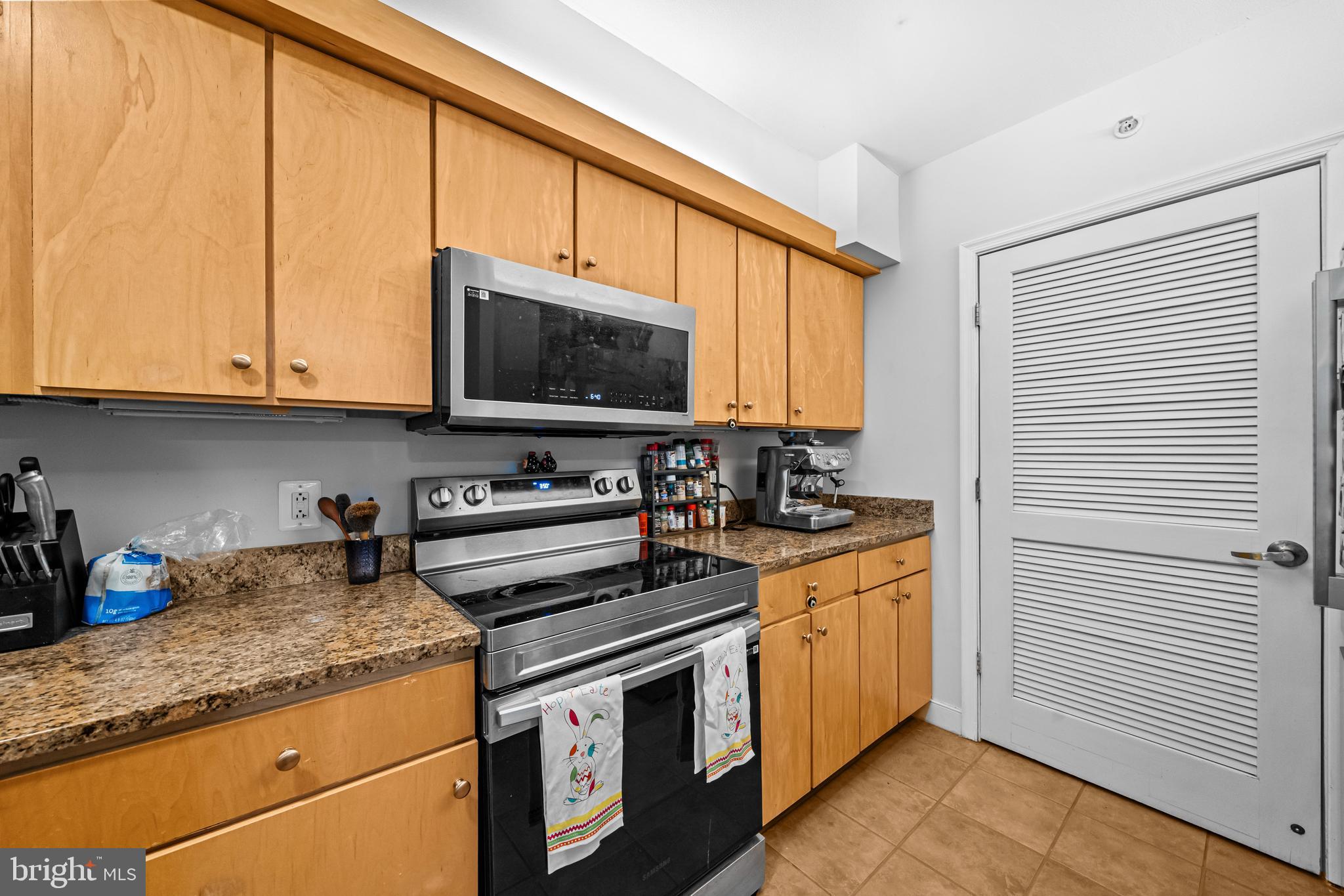 631 D Street Northwest, Unit 829 Washington, DC 20004 - Photo 11 of 72