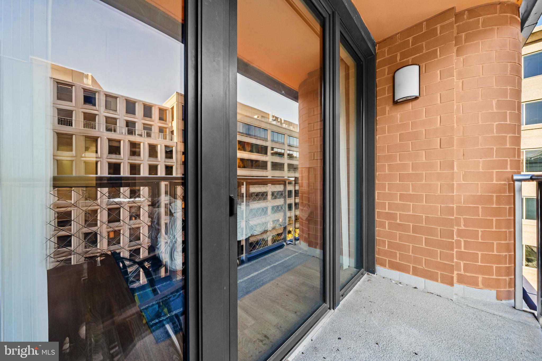 631 D Street Northwest, Unit 829 Washington, DC 20004 - Photo 21 of 72