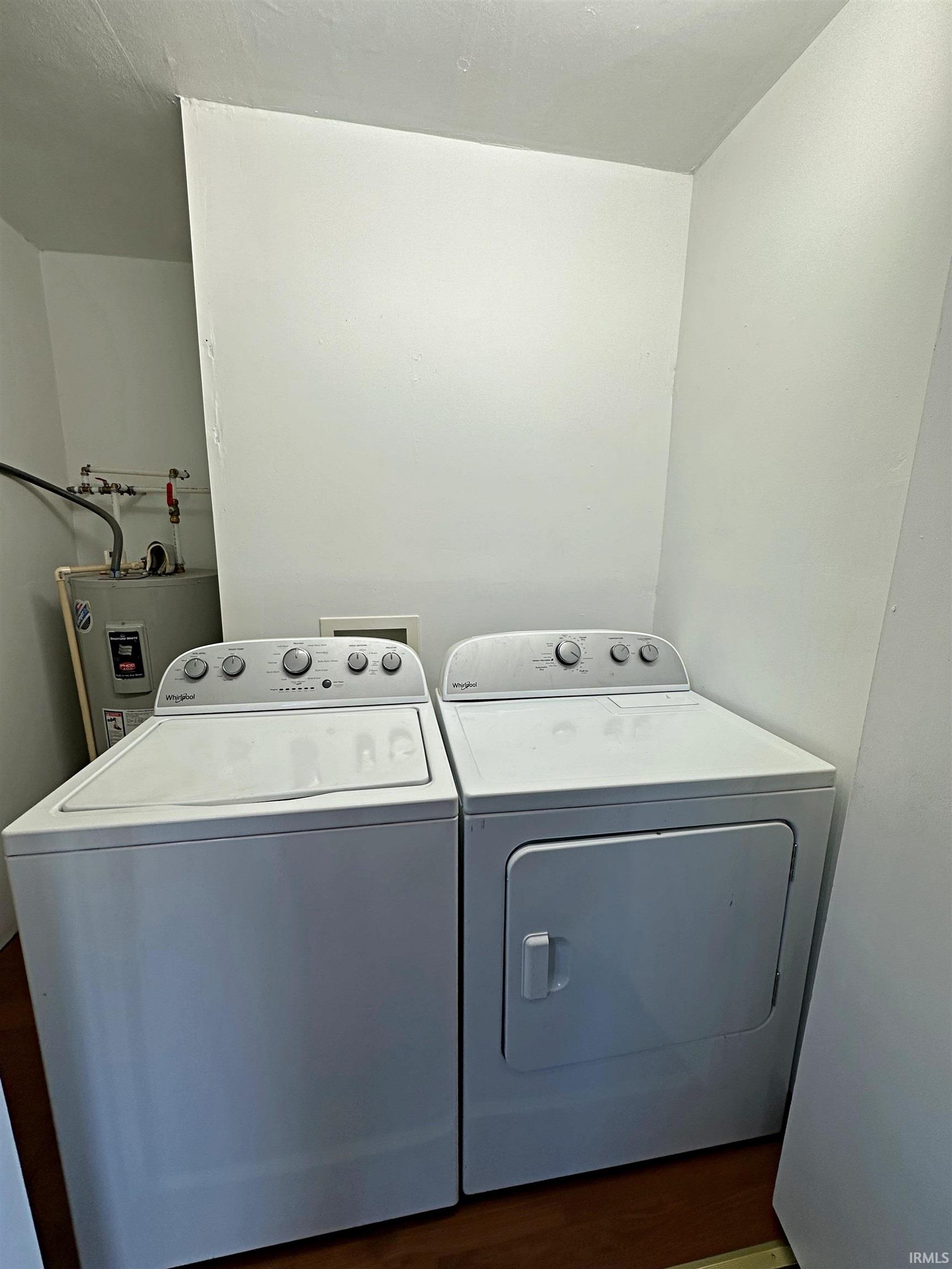 327 Chestnut Street Switz City, IN 47465 - Photo 11 of 16