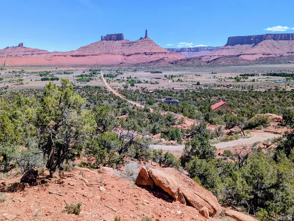 $389,000 | 169 Shafer Lane, Unit 169, Castle Valley, UT 84532