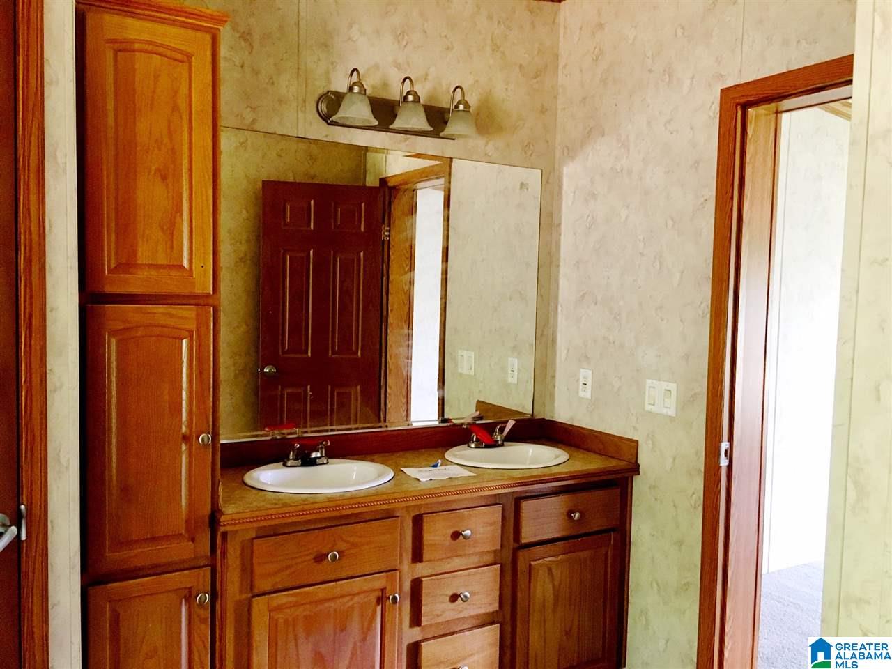 1957 Gardners Gin Road Cordova, AL 35550 - Photo 6 of 13