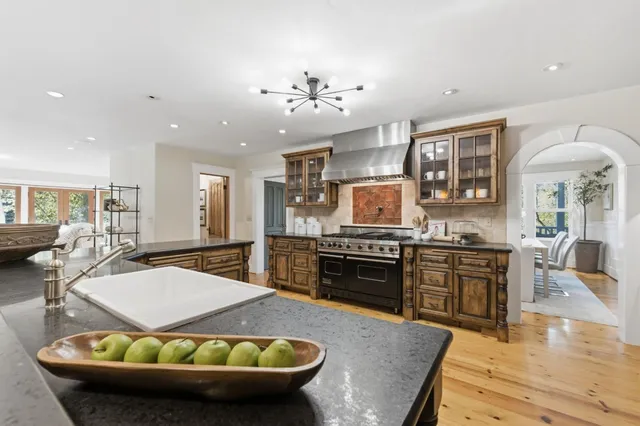 $5,695,000 | 1353 Edgewood Road, Redwood City, CA 94062