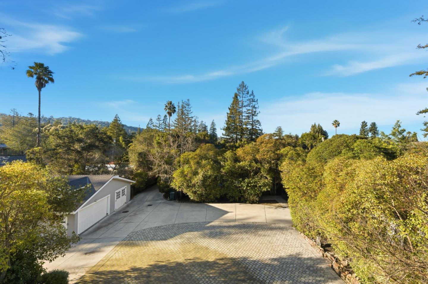 1353 Edgewood Road Redwood City, CA 94062 - Photo 34 of 90