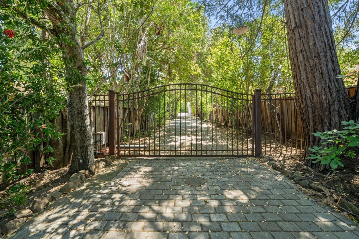 1353 Edgewood Road Redwood City, CA 94062 - Photo 80 of 90