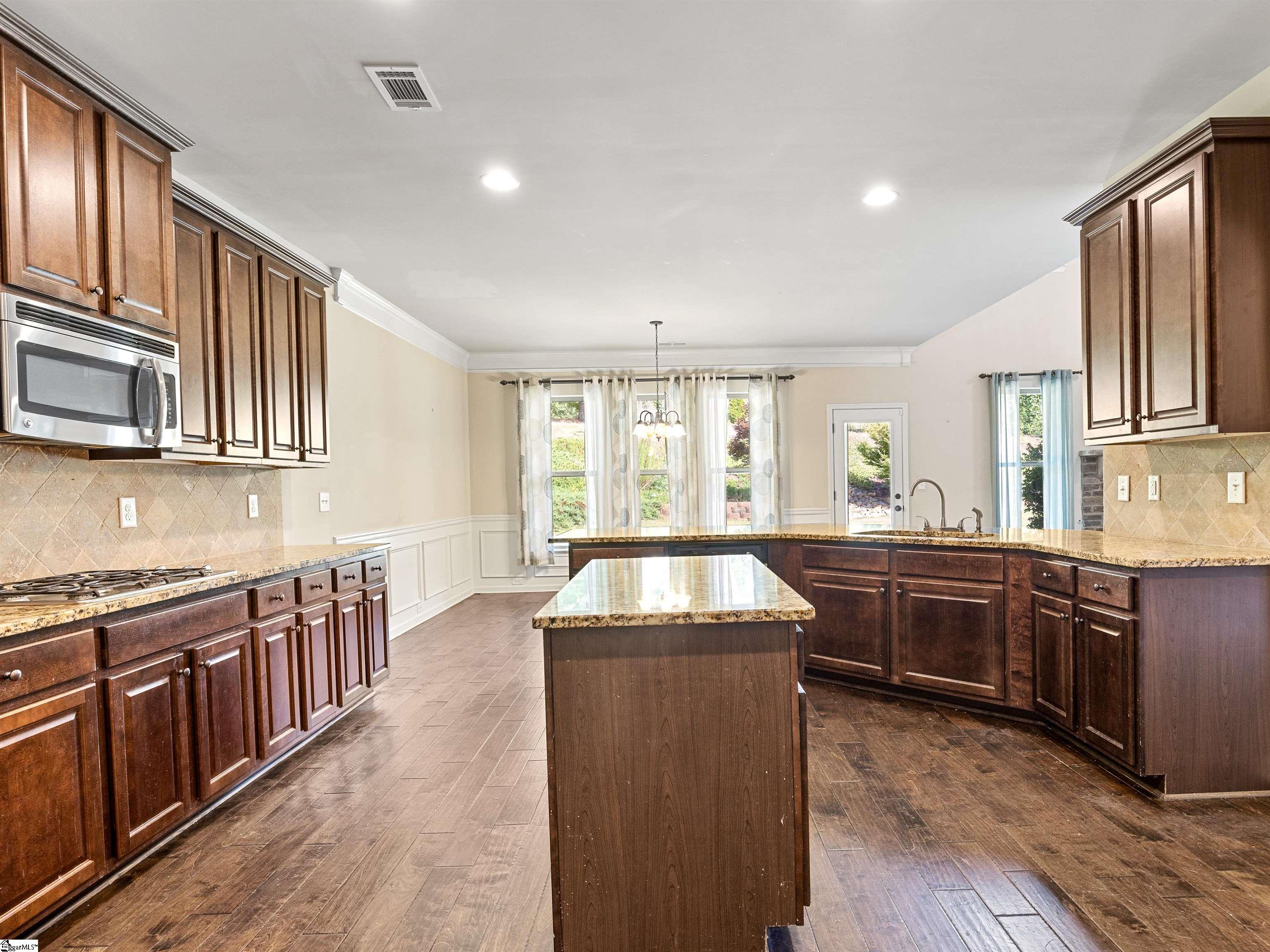 603 Delany Court Boiling Springs, SC 29316 - Photo 14 of 36