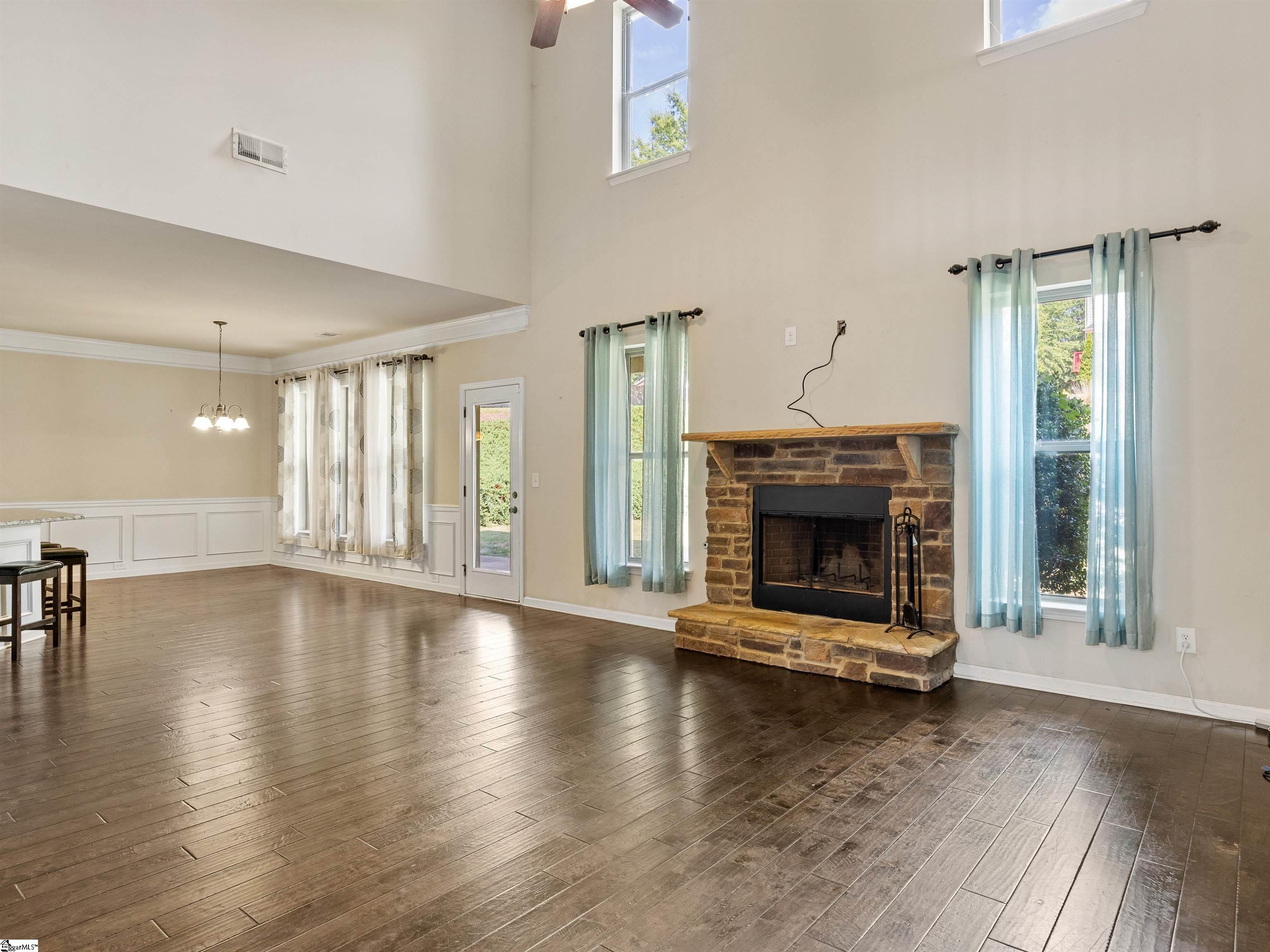 603 Delany Court Boiling Springs, SC 29316 - Photo 8 of 36