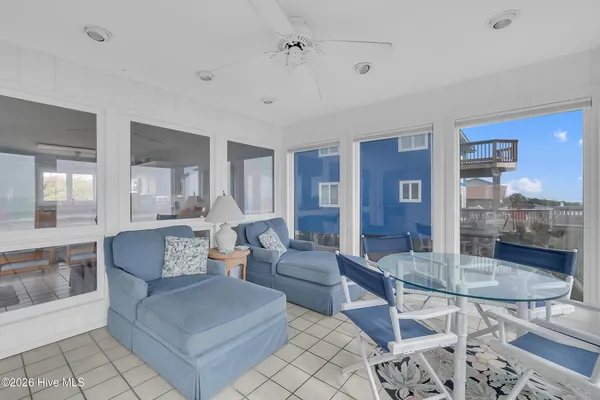 $2,300,000 | 6605 Ocean Drive, Emerald Isle, NC 28594