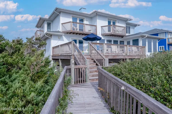 $2,300,000 | 6605 Ocean Drive, Emerald Isle, NC 28594