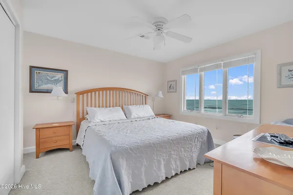 $2,300,000 | 6605 Ocean Drive, Emerald Isle, NC 28594