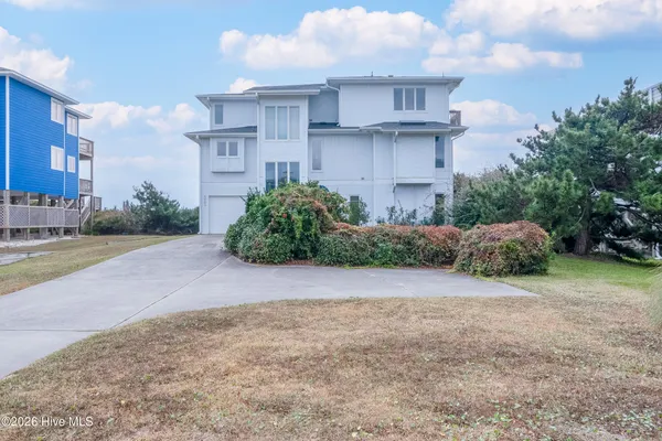 $2,300,000 | 6605 Ocean Drive, Emerald Isle, NC 28594