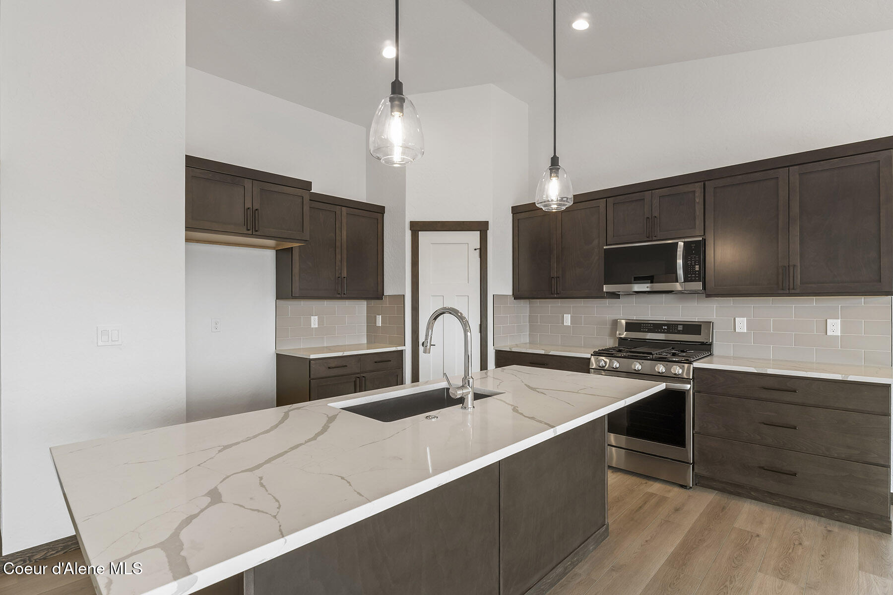 8903 West Swather Avenue Rathdrum, ID 83858 - Photo 6 of 24 9020-W-Cultivator-Ave-2917