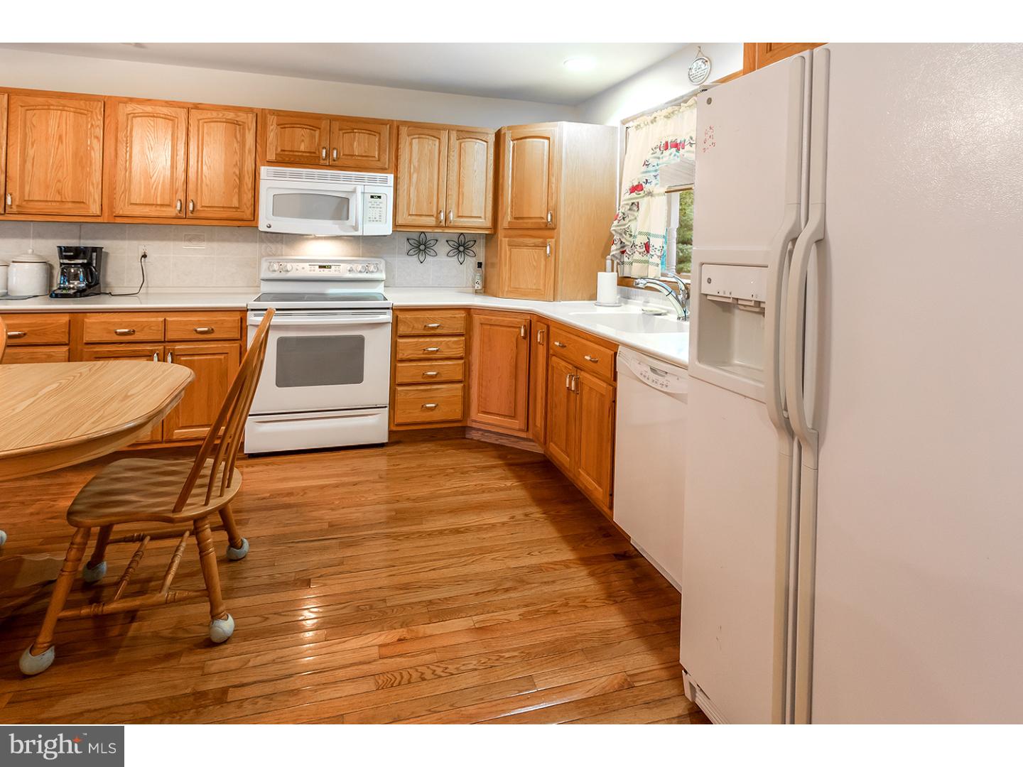 1313 Neck Road Burlington, NJ 08016 - Photo 9 of 25 Kitchen