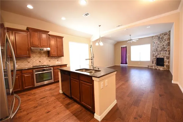 $2,475 | 8000 Chickasaw Trail, McKinney, TX 75070