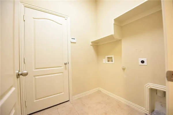 $2,475 | 8000 Chickasaw Trail, McKinney, TX 75070