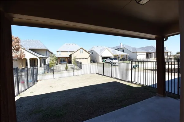 $2,475 | 8000 Chickasaw Trail, McKinney, TX 75070