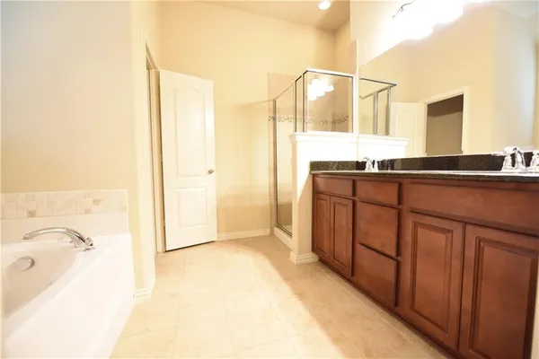 $2,475 | 8000 Chickasaw Trail, McKinney, TX 75070