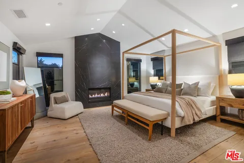 $5,175,000 | 1146 Sierra Alta Way, Los Angeles, CA 90069