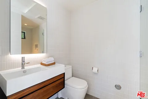 $5,175,000 | 1146 Sierra Alta Way, Los Angeles, CA 90069