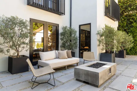 $5,175,000 | 1146 Sierra Alta Way, Los Angeles, CA 90069