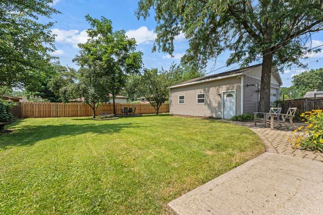 a front view of house with yard