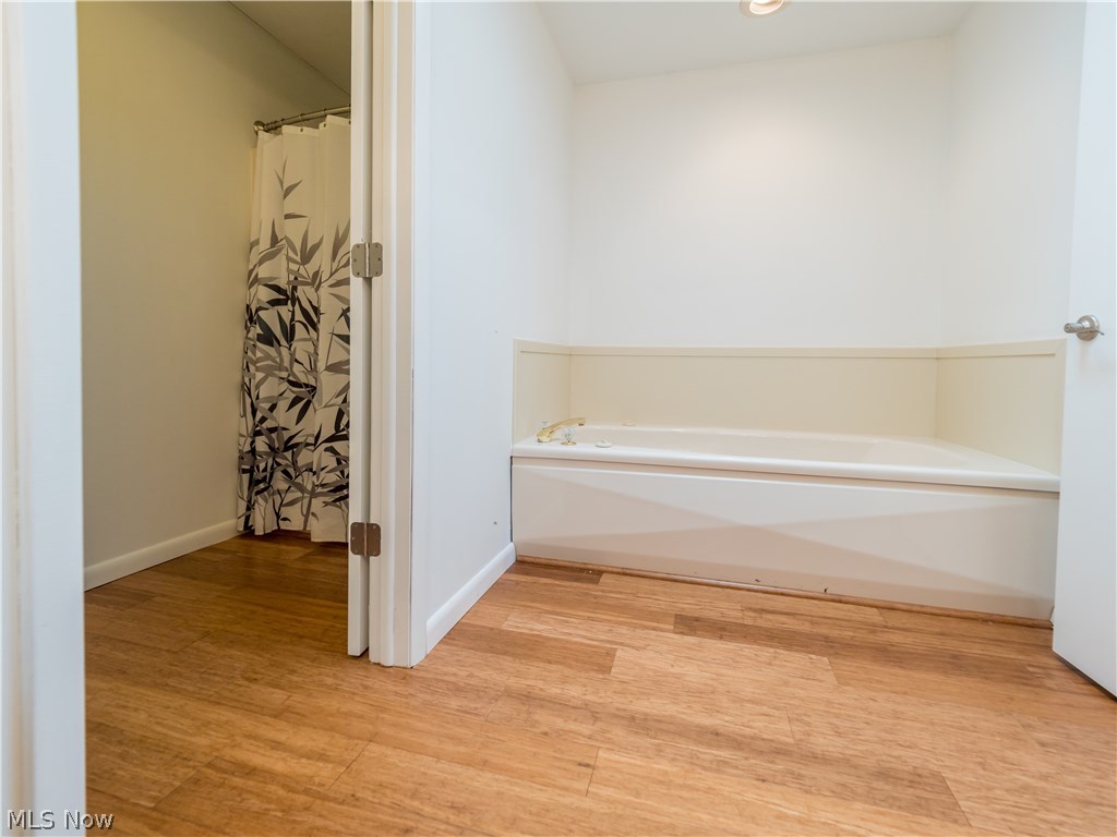 15901 Darrow Road Vermilion, OH 44089 - Photo 29 of 35 Gallery Image 29