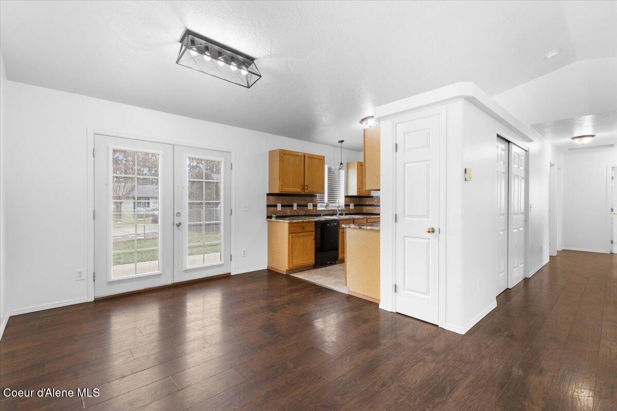 6648 Legacy Drive Rathdrum, ID 83858 - Photo 6 of 21 Dining into Kitchen
